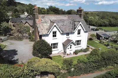 Image de Dartmoor Country House avec grand jardin, bain à remous, salle de jeux. 9 personnes. Devon.