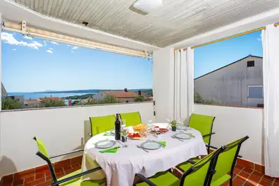 Bel appartement à Krk avec WiFi