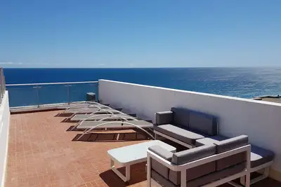 Image de 3 pièces 84m² Promenade des anglais dernier étage vue mer solarium de 40m²