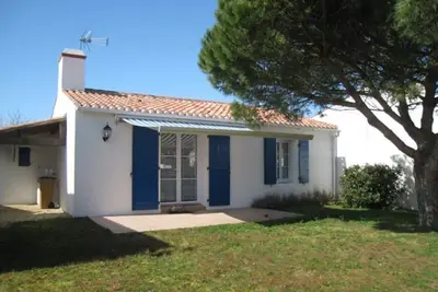 Image de Maison à 300m de la plage avec jardin clos, terrasse, Bbq et 2 chambres