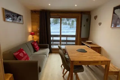 Image de Studio rénové 4 pers. à Mottaret, pied des pistes, commerces à proximité