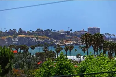 Image de Vue sur l'océan, piscine, à pied de la plage, des restaurants, et plus encore!