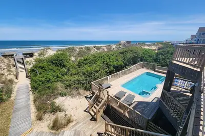 Image de Oceanfront, piscine privée, bain à remous, énorme Rec. chambre, Animaux Ok, Large plage déserte! Wh32