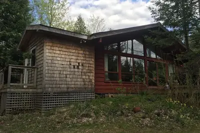 Image de The Red House - Eugenia, Ontario, Canada