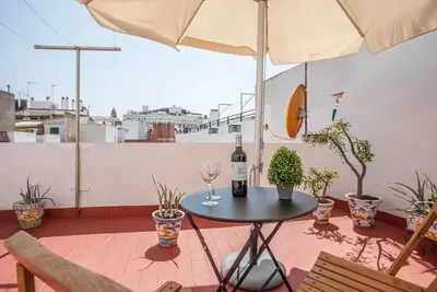 Image de Belle apt 8px vieille ville - terrasse - 3 salles de bain