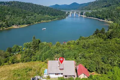 Image de Belle maison de 5 chambres à Fuzine