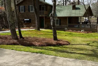 Image de Chalet au bord de l'eau rustique Lake Wateree