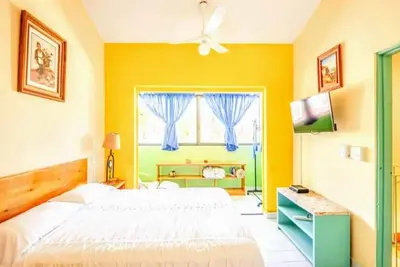 Image de Bel appartement équipé de 2 chambres très proche de la promenade et de la plage