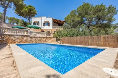 Image de Villa Escaletas holiday house just 600 m from Cala Santanyí beach with pool and air conditioning