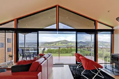 Image de Moon River - vue sur l'eau panoramique