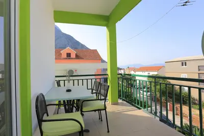Image de Garçonnière avec la terrasse et la vue sur le mer Gradac, Makarska (As-2784-a)