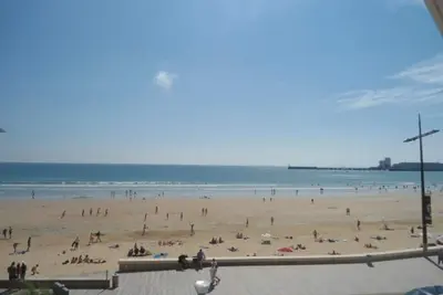 Image de Bel Appartement T3 avec Balcon, Wi-Fi, 2 Chambres pour 6 Pers