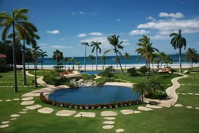 Image de Villa en front de mer sur la plage de Flamingo - Maison privée dans un complexe 5 étoiles