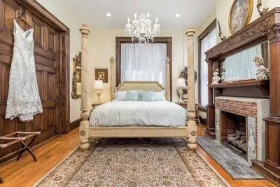 Image de Tout neuf - Le meilleur manoir de Kc dans le meilleur emplacement. Un mariage et un événement favori