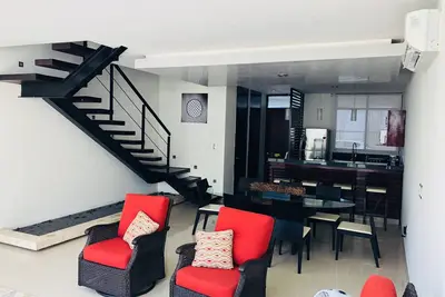 Image de Smart Town House Montebello