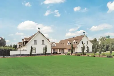 Image de Belle maison de 12 chambres à Kessel