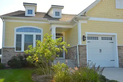 Image de Bayside - Nouvelle Location-Plage / Golf 4br / 3. Loft / salle de jeu fermé 5b - Backs to Pond