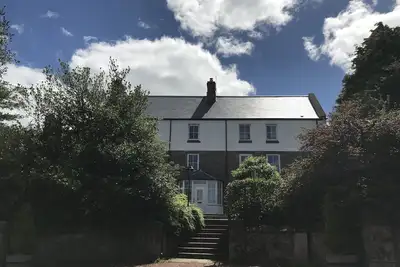 Image de 6 chambres | Côte de Northumberland | Option bain à remous | Récemment rénové