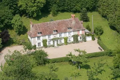 Image de Petit Manoir du 18ème siècle, à deux pas de Deauville
