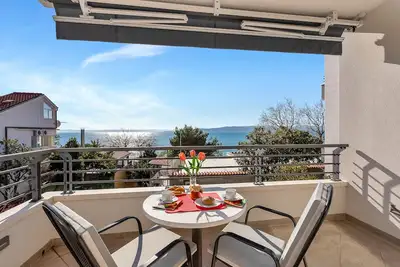 Image de Garçonnière prés de la plage Baska Voda, Makarska (As-2578-b)