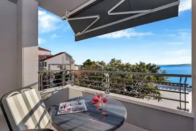 Image de Garçonnière prés de la plage Baska Voda, Makarska (As-2578-c)