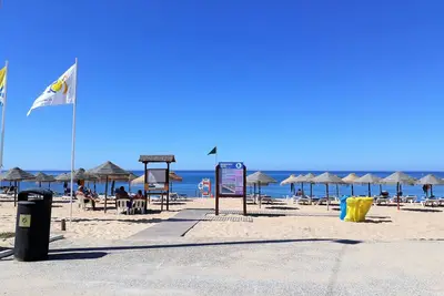 Image de Avenida- Front de mer, Wifi, Air conditionné, Cosy, Unique dans le bâtiment