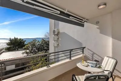 Image de Garçonnière prés de la plage Baska Voda, Makarska (As-2578-a)