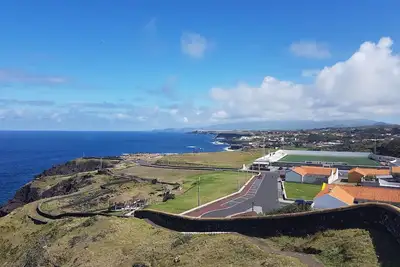 Image de EasSeaside Azores Villa 🏡avec piscine naturelle, terrasse et barbecue