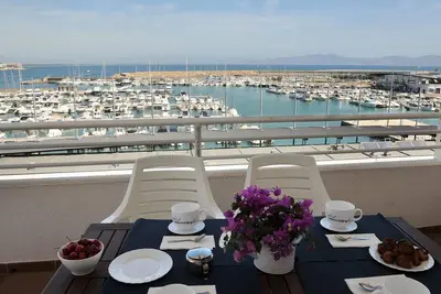 Image de Appartement avec vue mer-Hutg-011712