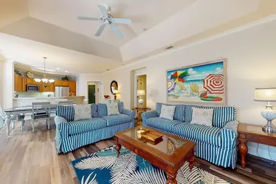 Image de À quelques pas de la plage, miles de soins.