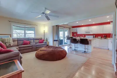 Image de Lake Cumberland Condo - Piscine et terrain de golf du complexe