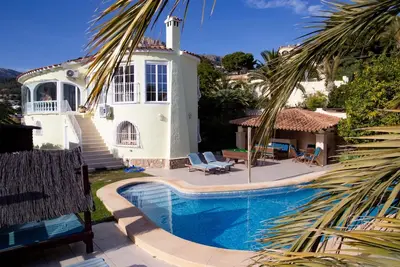 Image de Superbe villa pour 10p, vue sur la mer, piscine privée, airco, jacuzzi, pooltable