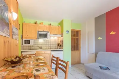 Image de Appartement cosy 4 pers Ă Chantemerle avec balcon, parking, proche pistes de Serre-Chevalier!