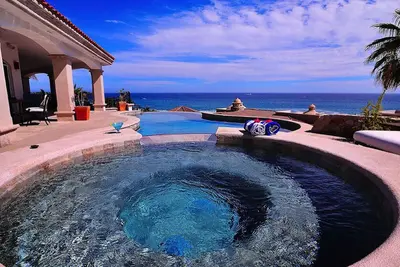 Image de 4br Cabo San Lucas Accueil W \/ Piscine privée, Service de conciergerie personnel, Private Beac