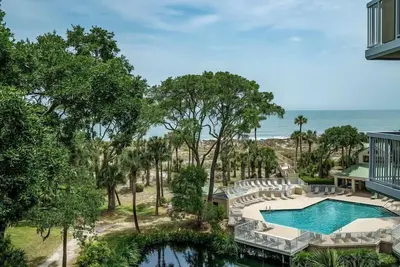 Image de Cette location de vacances Hilton Head entièrement rénovée est située au 4ème étage!
