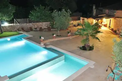 Image de Maison rurale avec piscine et grand Forest
