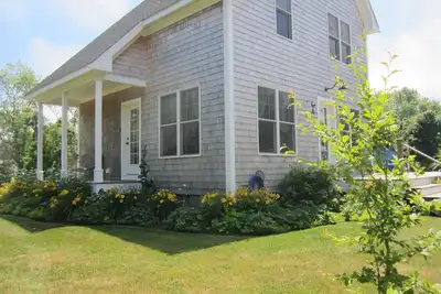 Image de Nouvelle construction et emplacement relaxant à proximité de la plage.