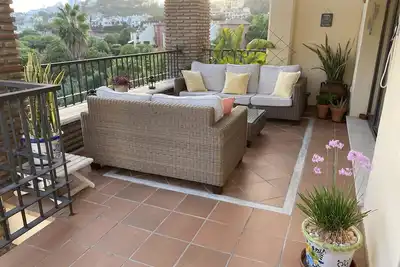Penthouse de luxe de 3 chambres Los Arqueros, près de Marbella, Puerto Banus, Benahavis