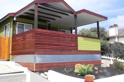 Image de Swanky Casa Ocean Beach 1 bloc de la plage W / A / C et grands espaces extérieurs