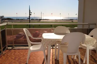 Image de Studio cabine 4 pers. à Biscarrosse Plage, face océan, ménage inclu