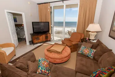 Image de Magnifique condo 3bd / 3ba Gulf Front dans un beau développement!