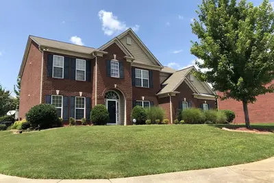 Image de Offre d'été Large Family Estate 5/4 près de l'aéroport / Dwntwn et de toutes les attractions