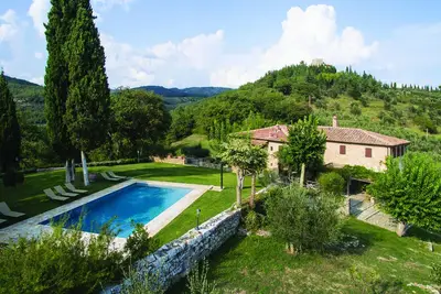 Image de Exquise villa toscane du XVIe siècle au cœur de la Toscane