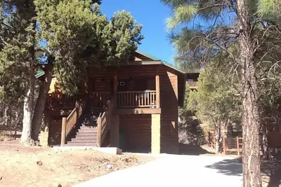 Image de The Eagles Nest-Beautiful Bison Ridge Cabin W / Wifi & Direct Tv