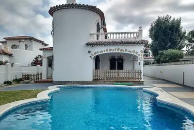 Image de Villa  pour 10 personnes, à Miami Playa située à 800m de la plage