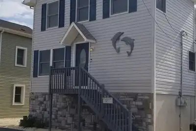 Image de Qu'est-ce que tu attends? 3 + Brs, Beach Block, câble, WiFi, badges