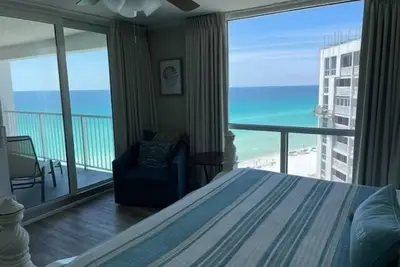 Image de Shoreline Towers 1115 - Deux chambres et deux salles de bain sur la plage avec de superbes vues