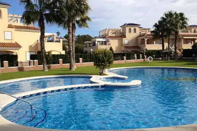 Image de Immaculée rez-de-chaussée Appartement 2 chambres dans une résidence fermée avec piscine