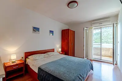 Image de Garçonnière avec la terrasse et la vue sur le mer Pasadur, Lastovo (As-8392-a)