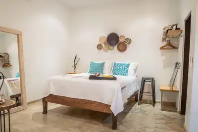 Image de Loreto80- Nouveau Studio Cactus, au centre ville près de la plage